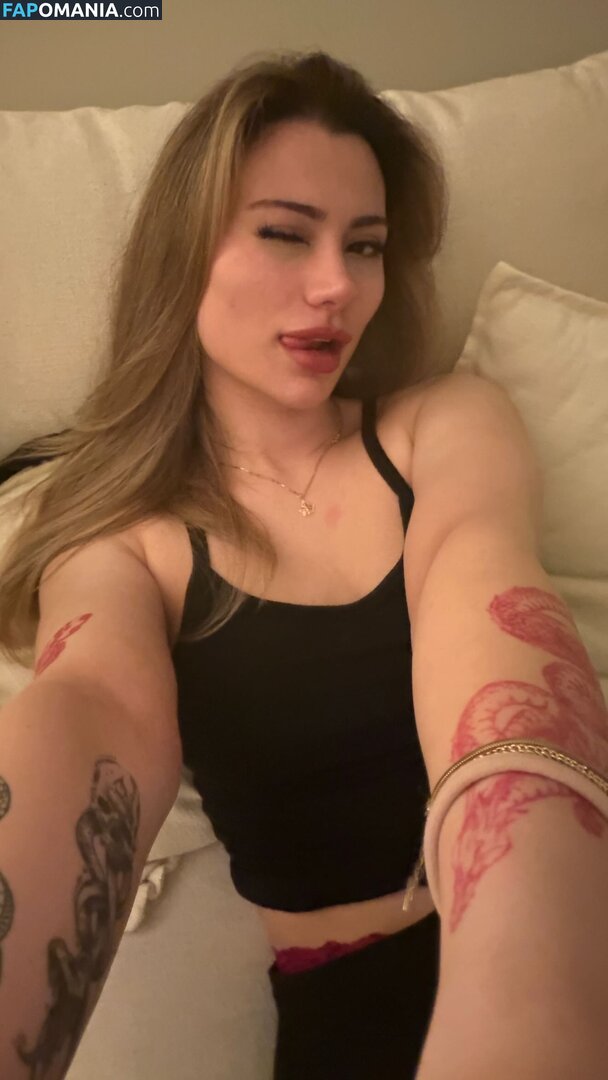 Su Balcı / sublcc Meztelen OnlyFans  Kikerült fotó #8