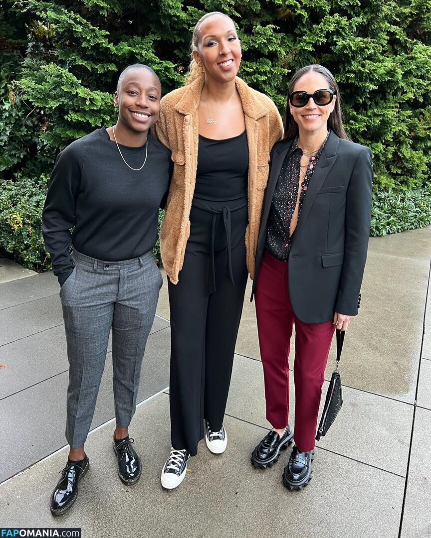 Sue Bird / WNBA Player / https: / s10bird / sbird10 Meztelen OnlyFans  Kikerült fotó #1