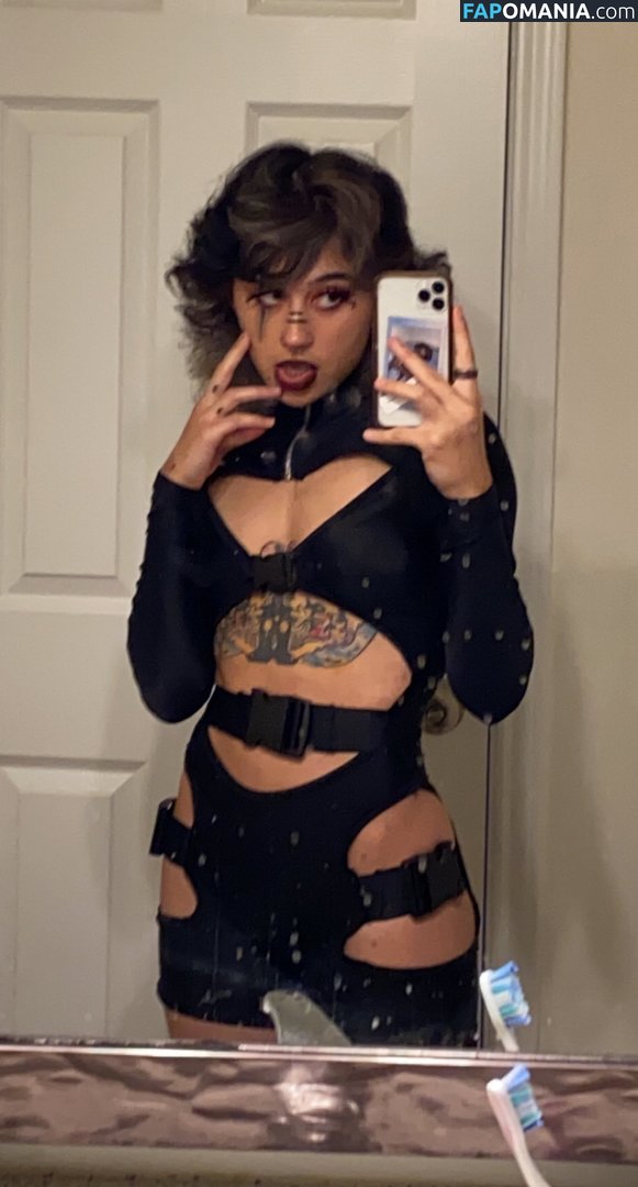Azmideus / Suedmza / xslxtx Meztelen OnlyFans  Kikerült fotó #14