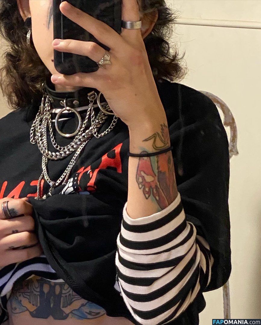 Azmideus / Suedmza / xslxtx Meztelen OnlyFans  Kikerült fotó #29