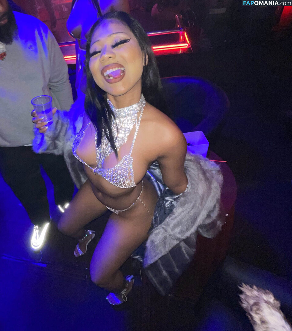 SUKIIBABY / Sukibaby / singsukibaby Meztelen OnlyFans  Kikerült fotó #34