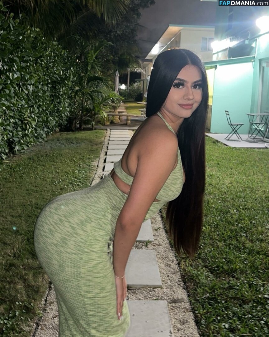 Suman Maria / sexysummermaria / suman_maria Meztelen OnlyFans  Kikerült fotó #23