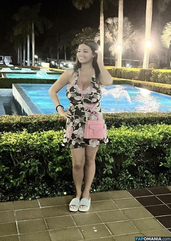 SummerT / _ssummer / summertee23 / summerwalker Meztelen OnlyFans  Kikerült fotó #16