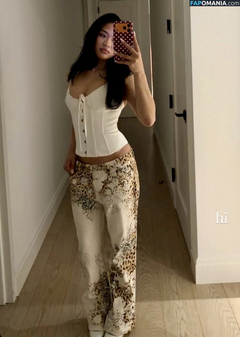 Suni Lee / sunisalee / u144353206 Meztelen OnlyFans  Kikerült fotó #4