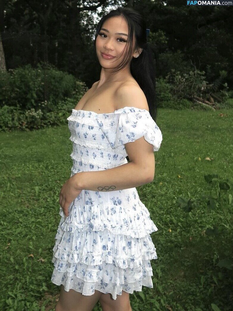 Suni Lee / sunisalee / u144353206 Meztelen OnlyFans  Kikerült fotó #11