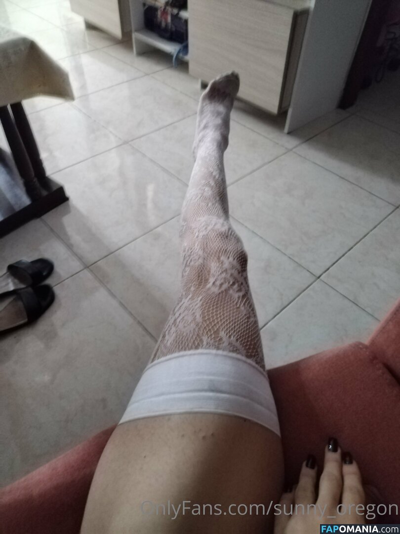 sunny_oregon / sunnystabs Meztelen OnlyFans  Kikerült fotó #1