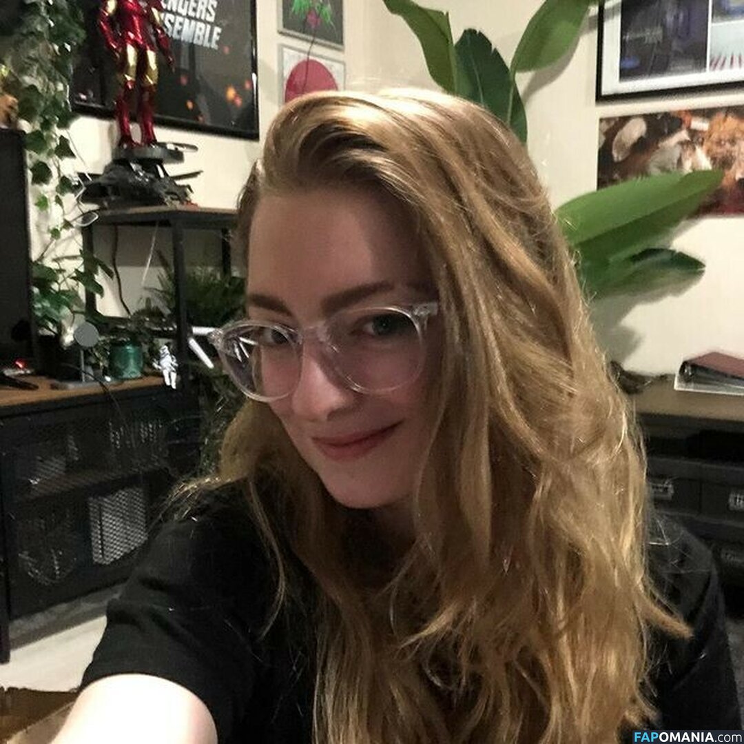 SuopOnTwitch / Suuuoppp Madison Meztelen OnlyFans  Kikerült fotó #2
