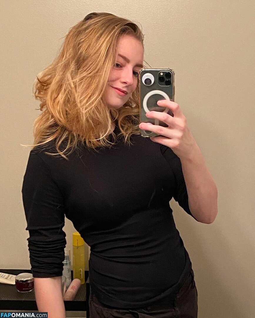 SuopOnTwitch / Suuuoppp Madison Meztelen OnlyFans  Kikerült fotó #13