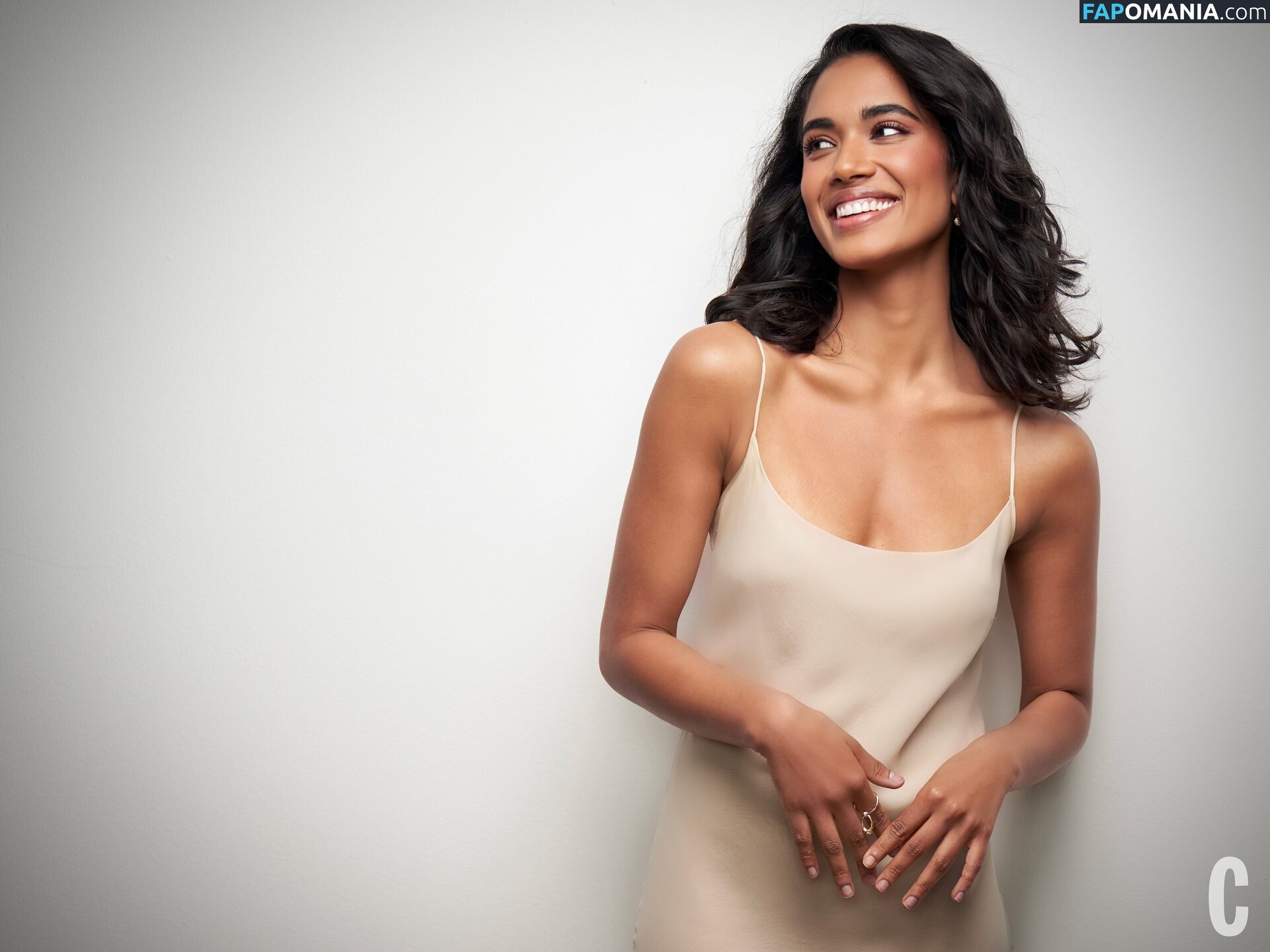 Supriya Ganesh / SupriyaGanesh / https: / supriyaganesh_ Meztelen OnlyFans  Kikerült fotó #2