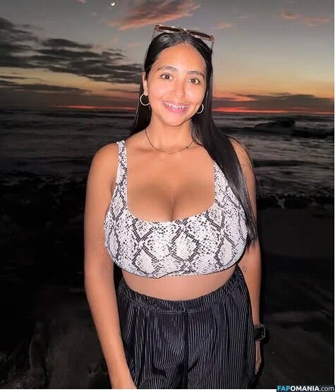 Susana Berrocal / s_bcal / yolaberrocal Meztelen OnlyFans  Kikerült fotó #4