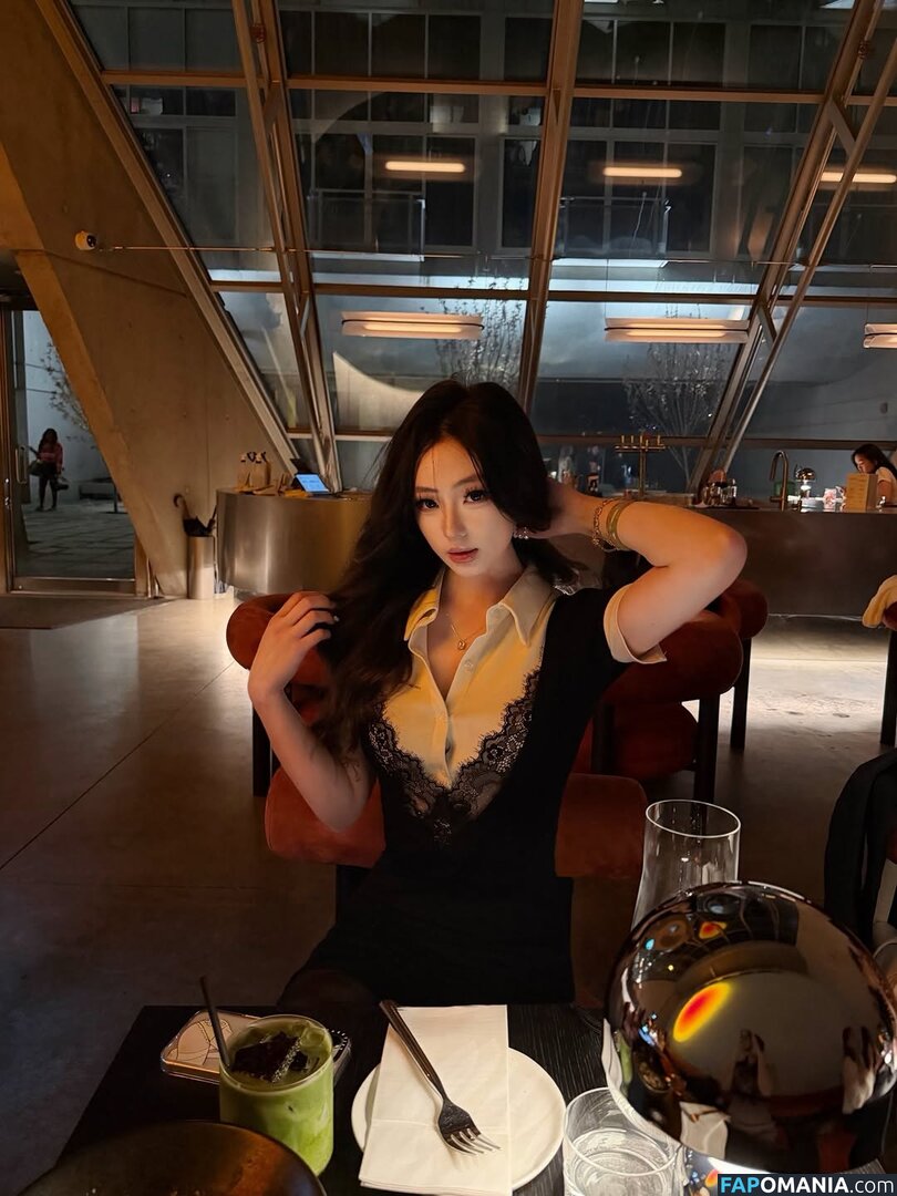 Susansunn / https: / susan_sun17 Meztelen OnlyFans  Kikerült fotó #6
