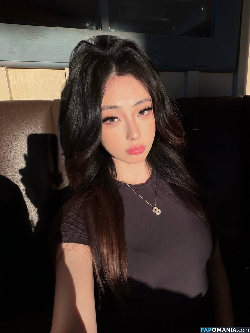 Susansunn / https: / susan_sun17 Meztelen OnlyFans  Kikerült fotó #8