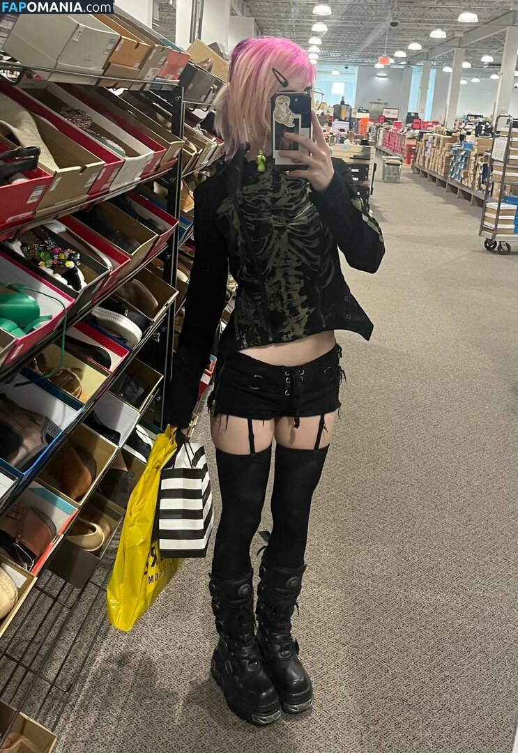 Sushiflavoredmilk / sushiflvredmilk Meztelen OnlyFans  Kikerült fotó #10