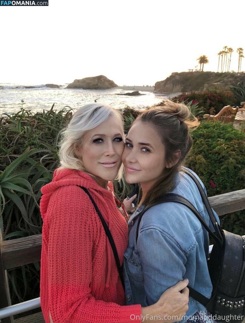suzieandhannah / suzieandhannahfree Meztelen OnlyFans  Kikerült fotó #7