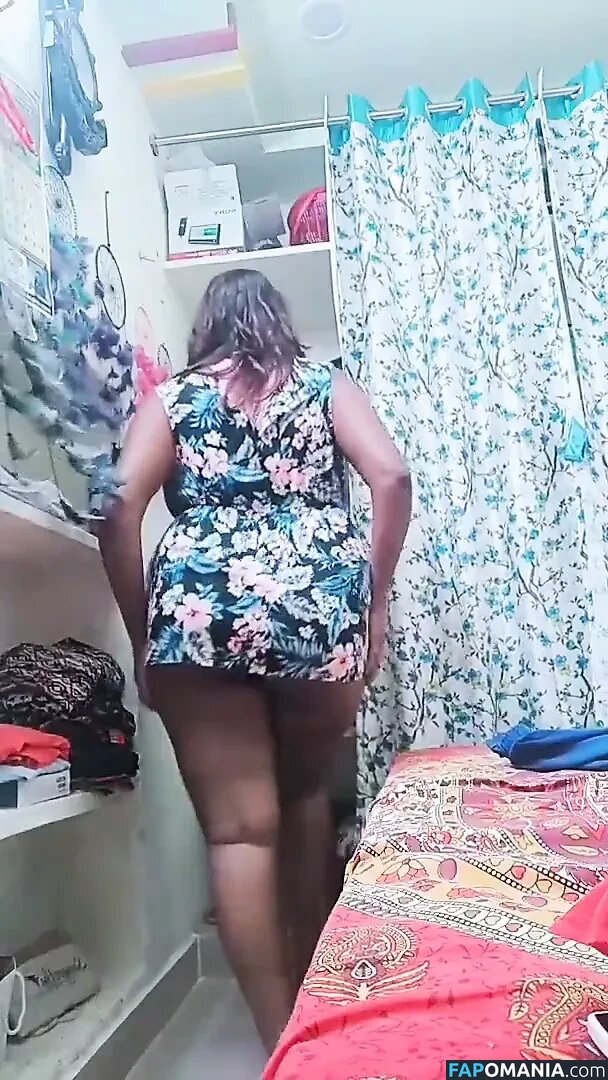 Swathi Naid Meztelen OnlyFans  Kikerült fotó #4