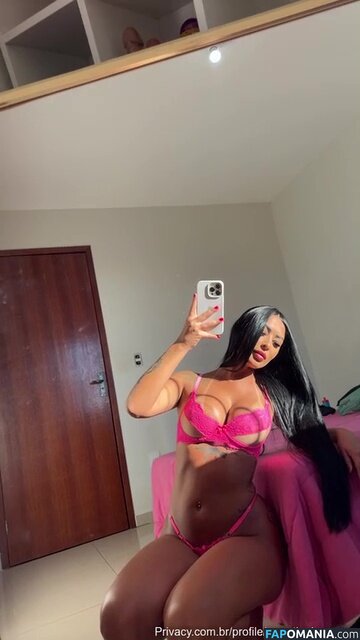barcgio / sweetie_byanna Meztelen OnlyFans  Kikerült fotó #1