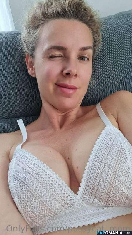 SwingerMom / pussycat_mom Meztelen OnlyFans  Kikerült fotó #2