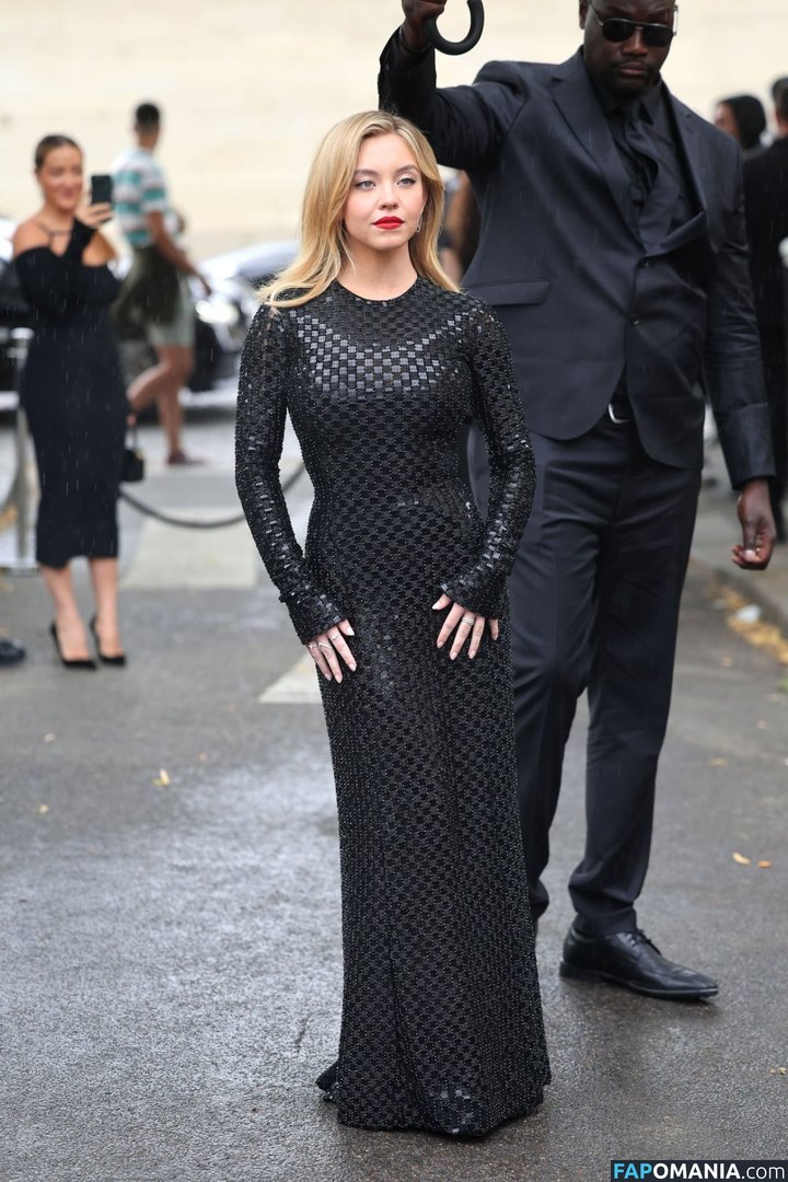 Sydney Sweeney Meztelen Kikerült fotó #174