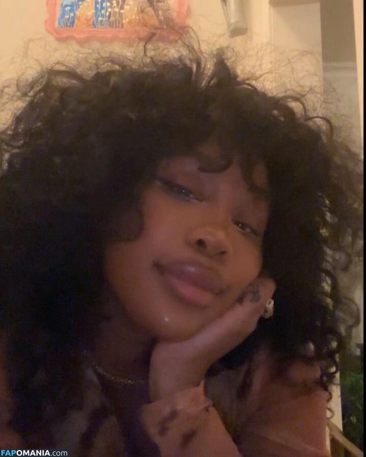 SZA / Solana Rowe / thejad3x Meztelen OnlyFans  Kikerült fotó #3