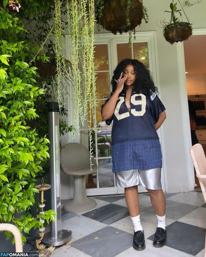 SZA / Solana Rowe / thejad3x Meztelen OnlyFans  Kikerült fotó #4