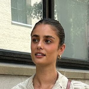Taylor Hill