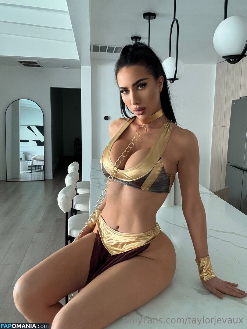 Taylor Jevaux / taylorjevaux Meztelen OnlyFans  Kikerült fotó #4