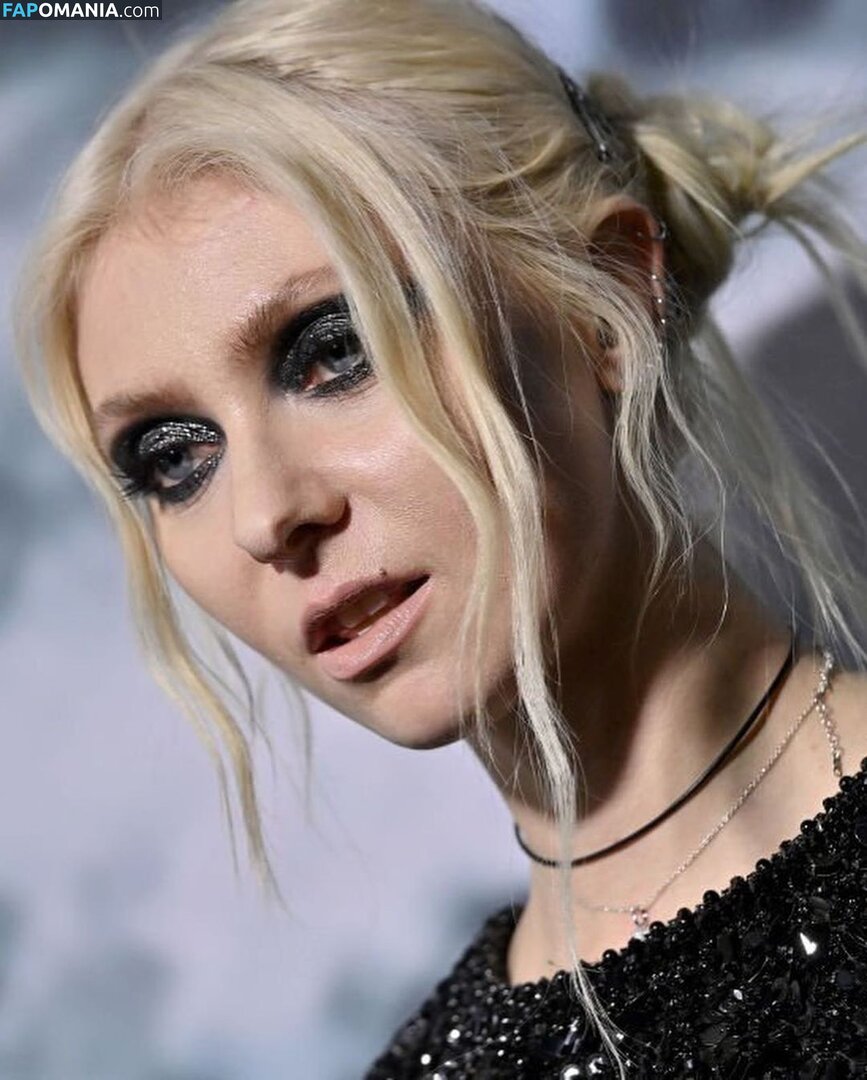 Taylor Momsen / aryelsoul / taylormomsen Meztelen OnlyFans  Kikerült fotó #706