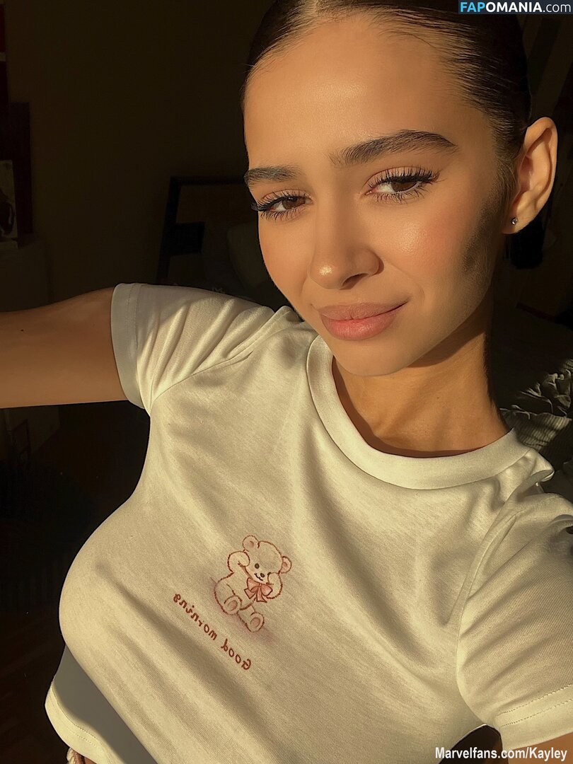 MarvelCharm / TeenMarvel / sabinatomkova Meztelen OnlyFans  Kikerült fotó #130