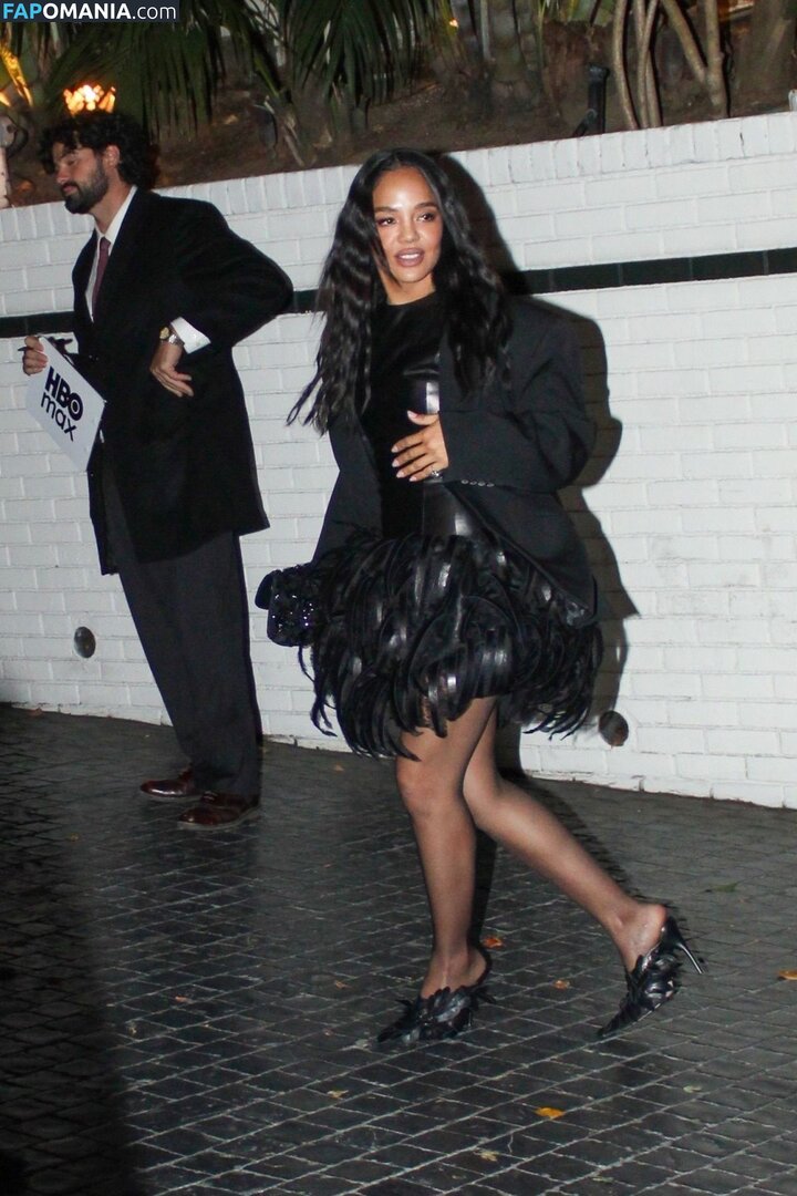 Tessa Thompson / tessamaethompson / tessathompsonx Meztelen OnlyFans  Kikerült fotó #4
