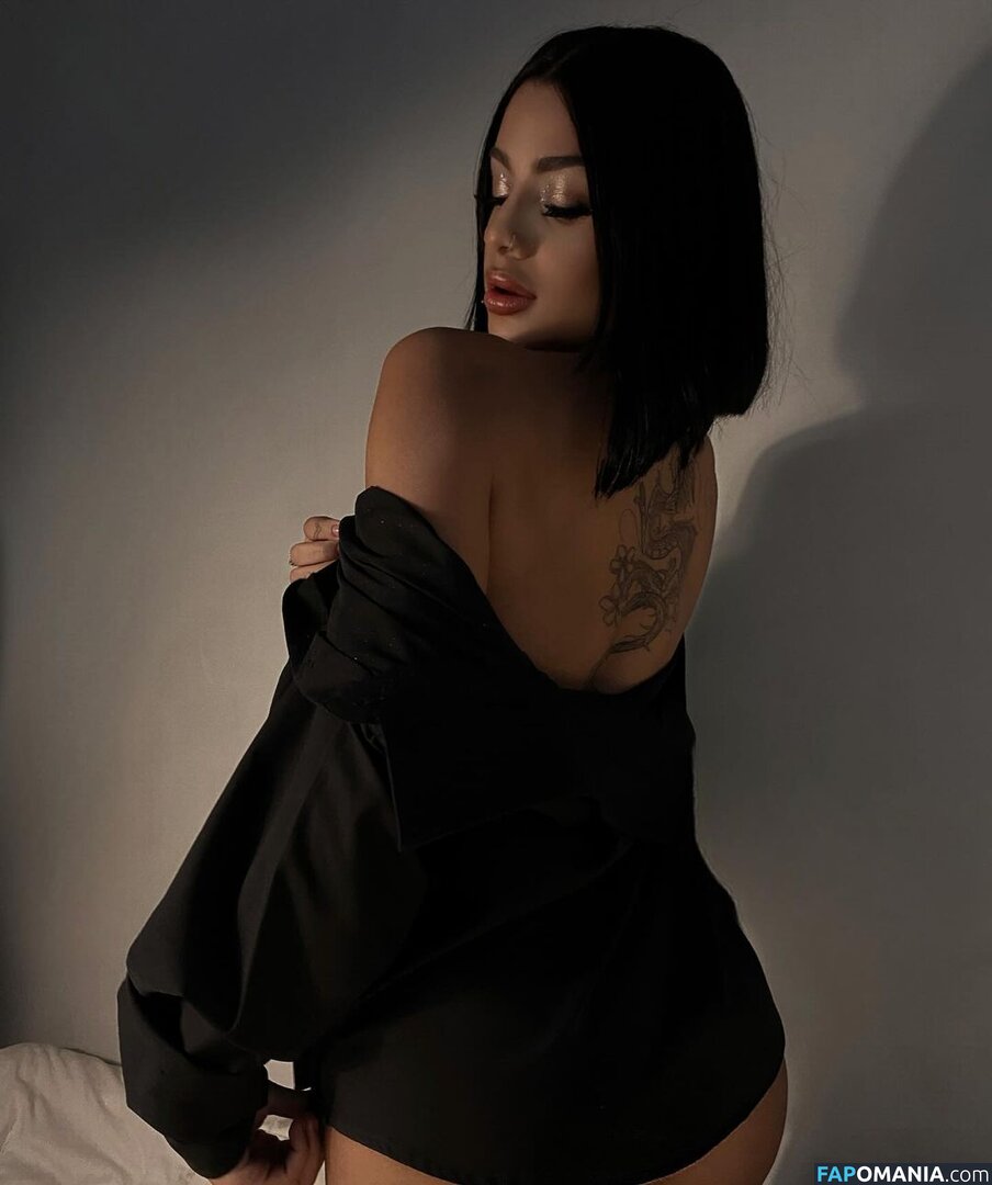 Thaina Rocha / thainaaroch Meztelen OnlyFans  Kikerült fotó #3