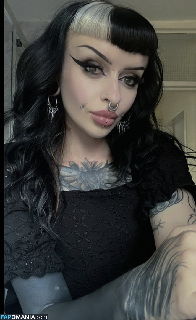 ThatLivingDeadGxrl Meztelen OnlyFans  Kikerült fotó #3