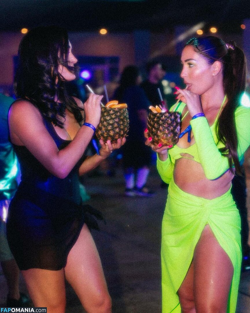 Nikki Bella & Brie Bella / The Bella Twins / thenikkibella Meztelen OnlyFans  Kikerült fotó #138