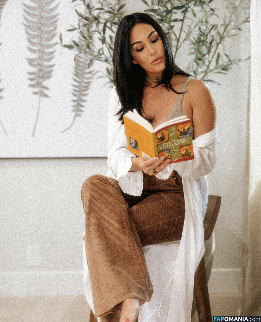 Nikki Bella & Brie Bella / The Bella Twins / thenikkibella Meztelen OnlyFans  Kikerült fotó #255