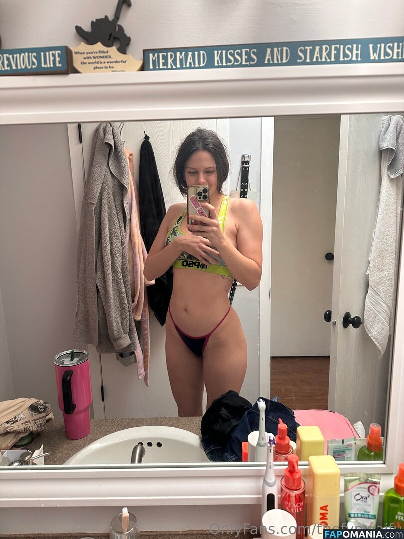 fypwaifu / thefypwaifu Meztelen OnlyFans  Kikerült fotó #2