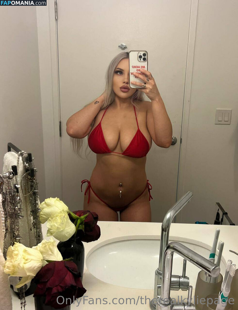 kyliepageofficial / therealkyliepage Meztelen OnlyFans  Kikerült fotó #33