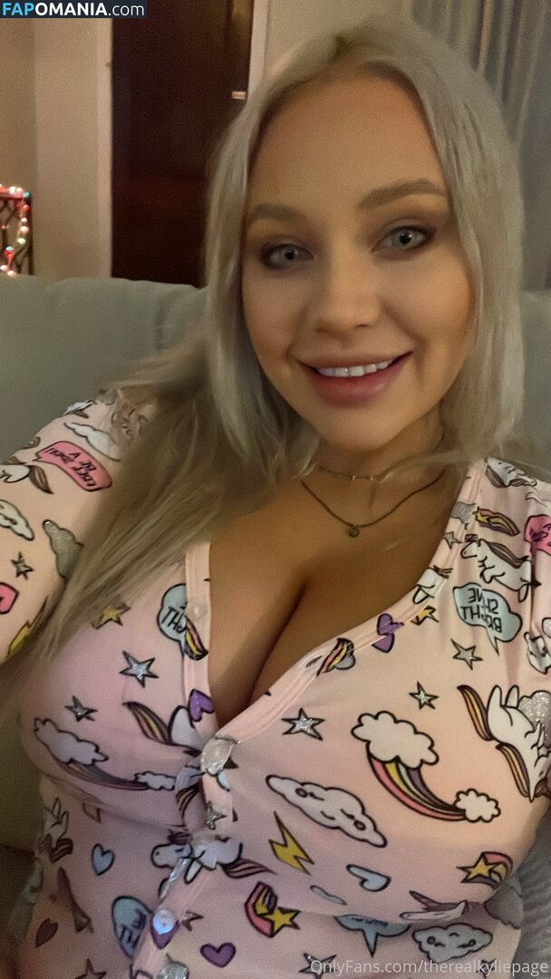 kyliepageofficial / therealkyliepage Meztelen OnlyFans  Kikerült fotó #36