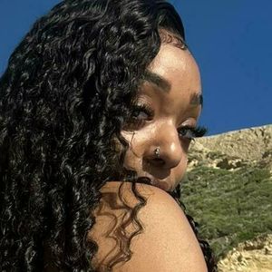 therealyellaa