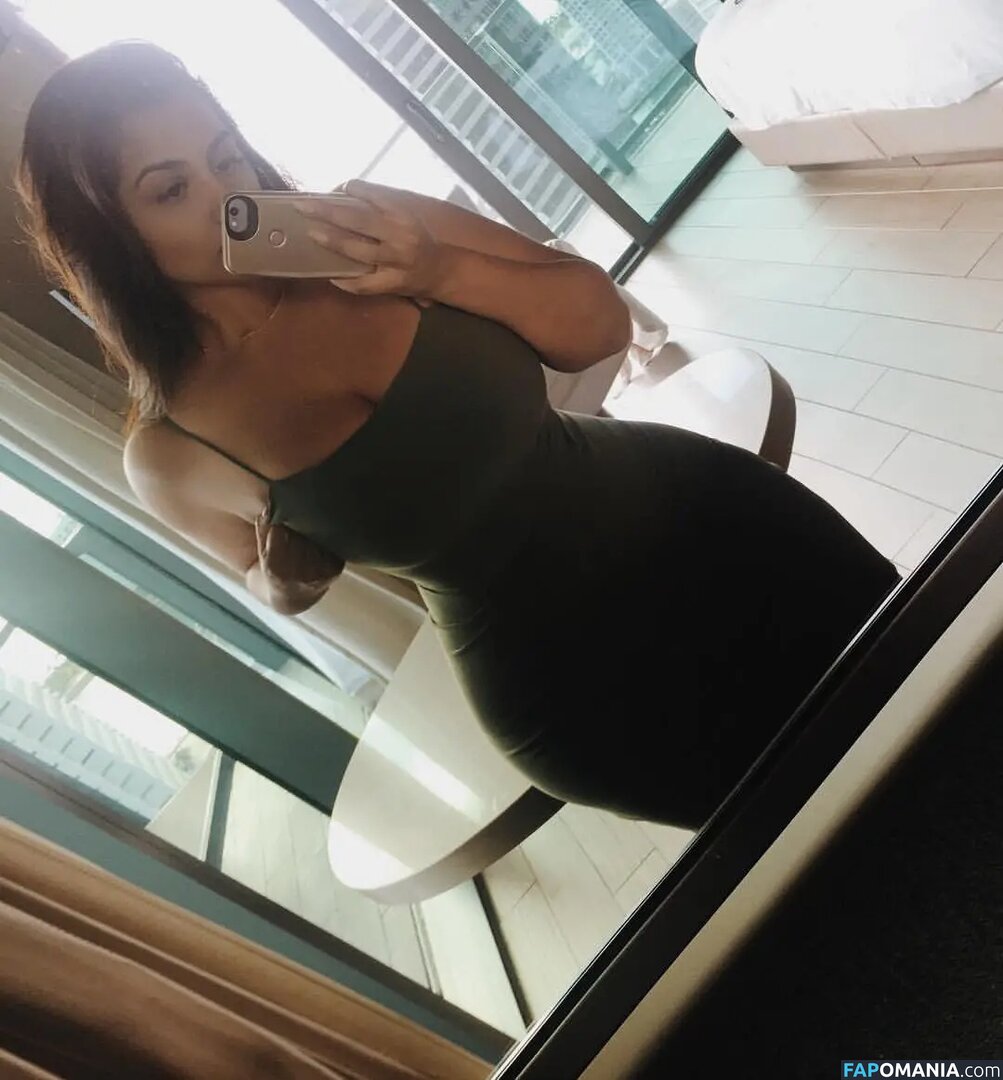Thickest Desi Babe / curvyindians / thickestdesibabe Meztelen OnlyFans  Kikerült fotó #16