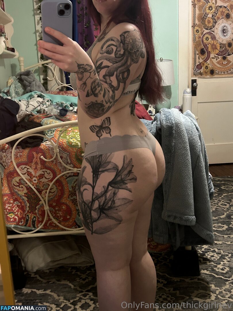 thickgirlnev / vcorh Meztelen OnlyFans  Kikerült fotó #9
