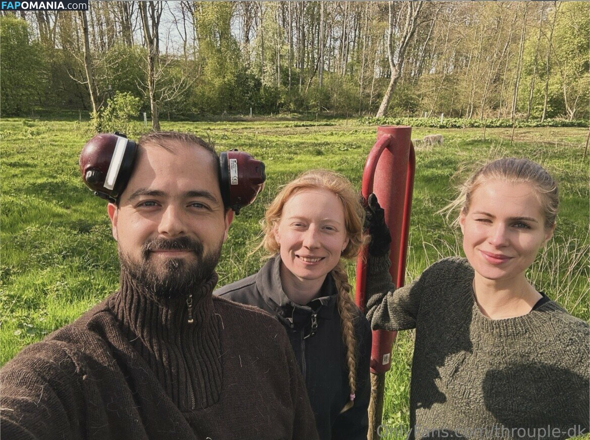 Throuple-dk Meztelen OnlyFans  Kikerült fotó #12