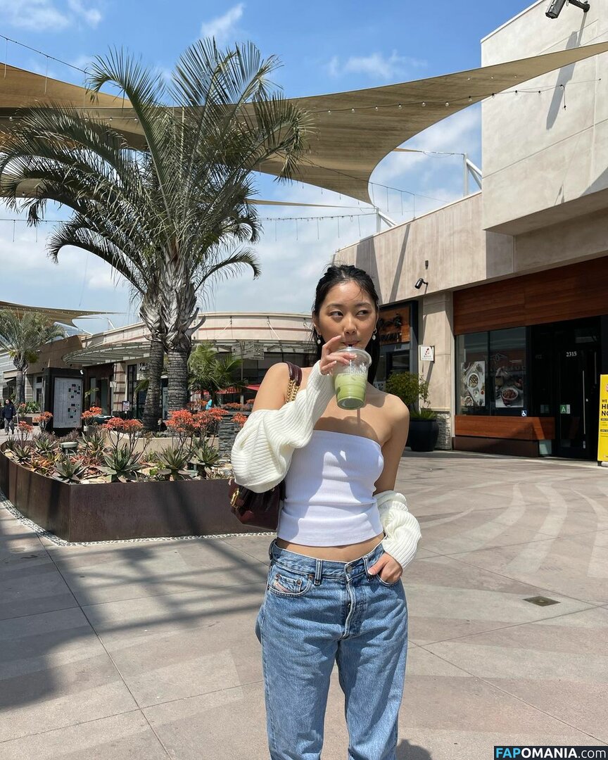 ntqvn5 / thuvnn Meztelen OnlyFans  Kikerült fotó #2