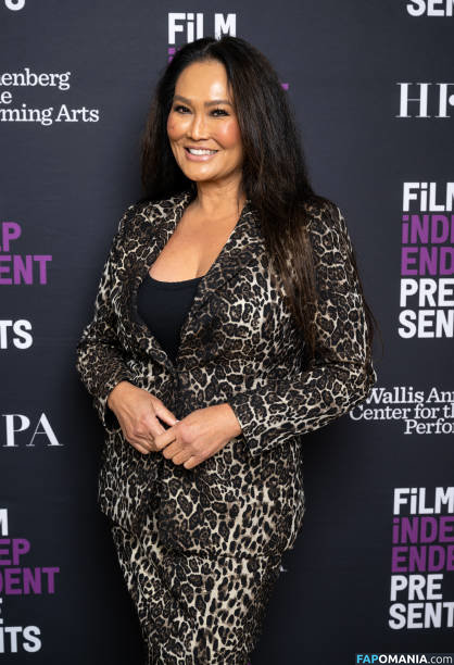 Tia Carrere / tiacarrere Meztelen OnlyFans  Kikerült fotó #20
