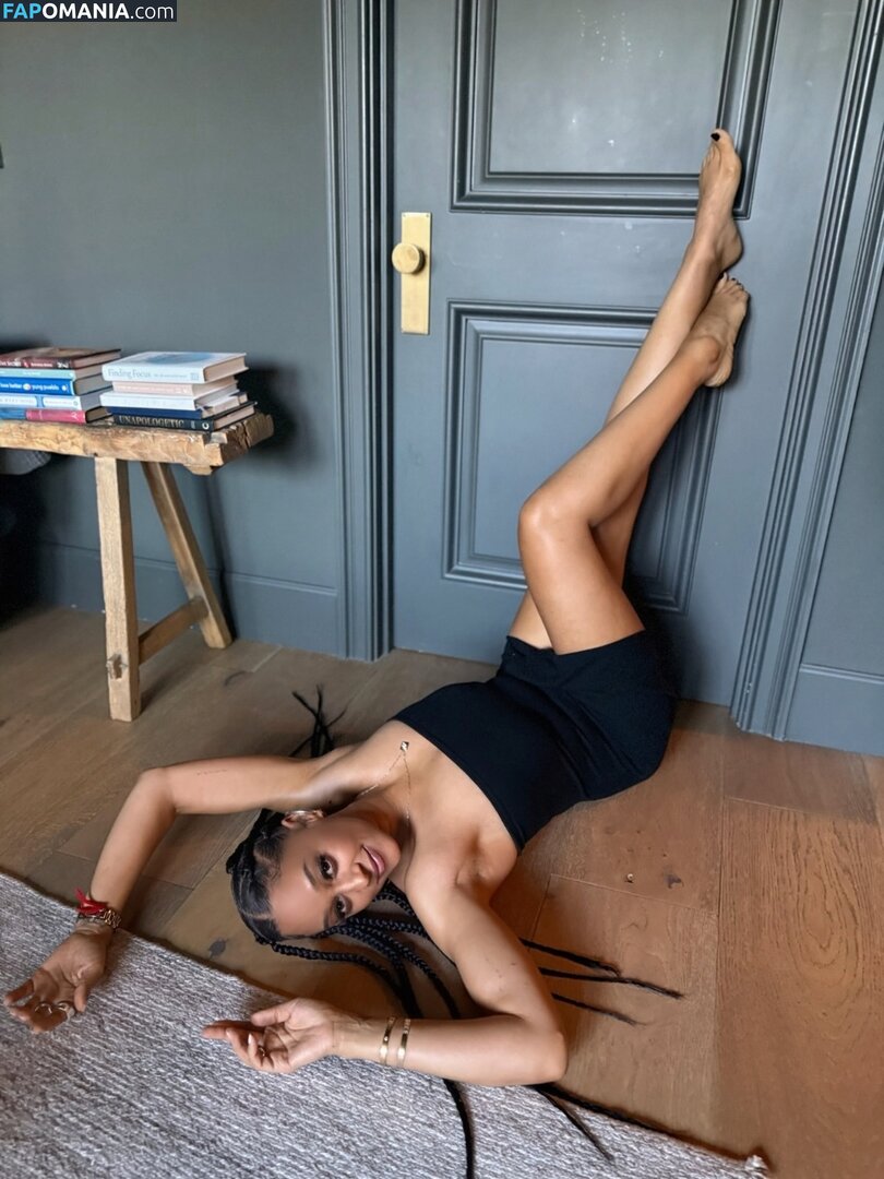 Tia Mowry / tiamowry Meztelen OnlyFans  Kikerült fotó #5