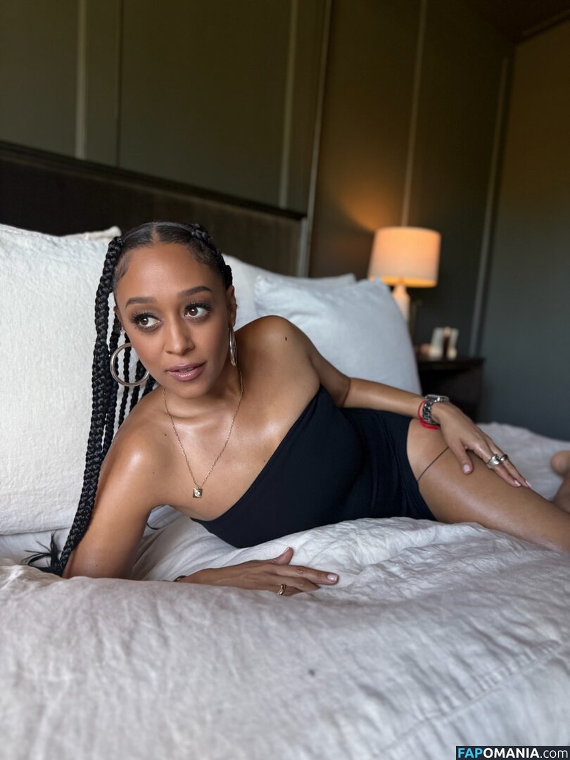 Tia Mowry / tiamowry Meztelen OnlyFans  Kikerült fotó #7