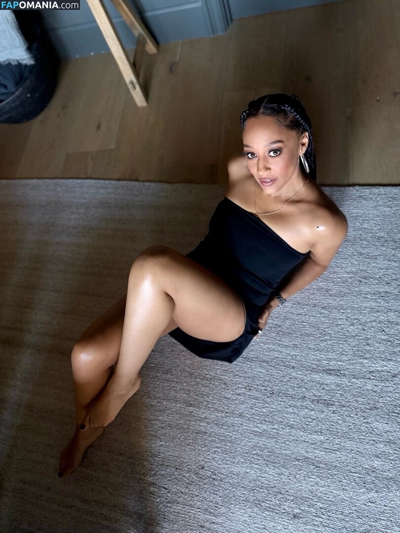 Tia Mowry / tiamowry Meztelen OnlyFans  Kikerült fotó #9