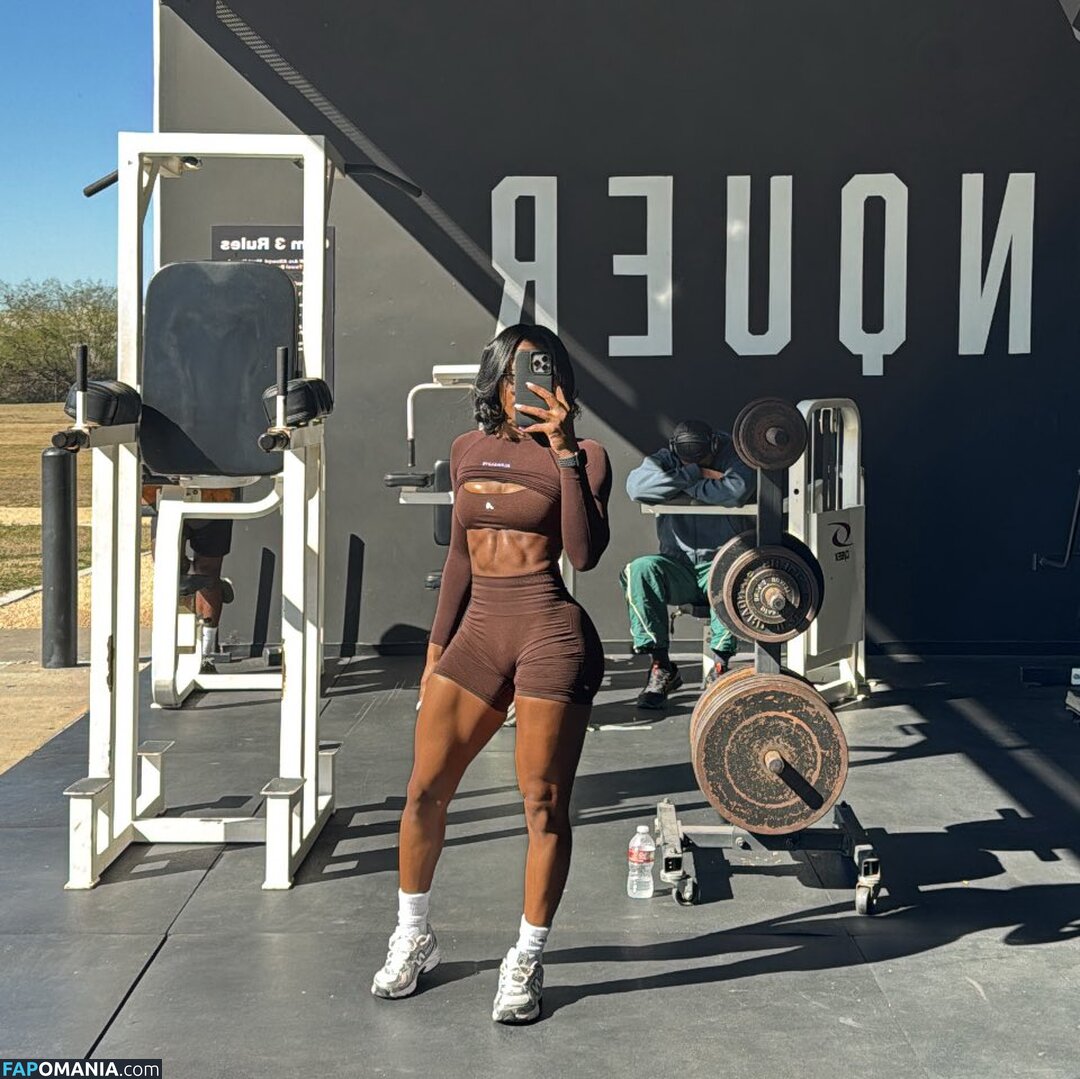 T.hoowww / Tiara Howard Meztelen OnlyFans  Kikerült fotó #19