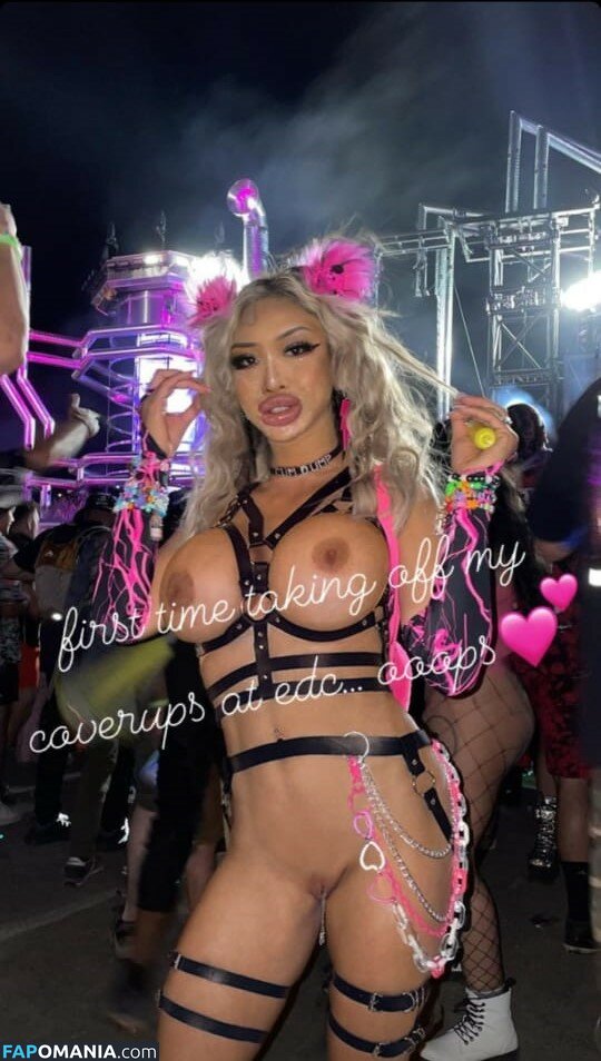 Tiffany Luu / luulii / tluuxox Meztelen OnlyFans  Kikerült fotó #3