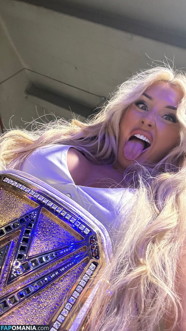 Tiffany Stratton / tiffanywwe / tiffstrattonwwe Meztelen OnlyFans  Kikerült fotó #911