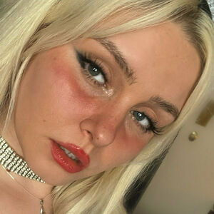 titslikedaisy