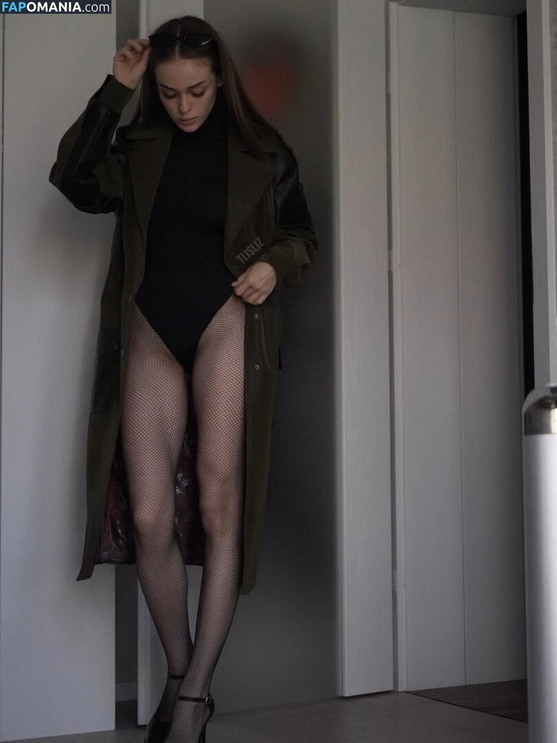 tlisliz Meztelen OnlyFans  Kikerült fotó #2